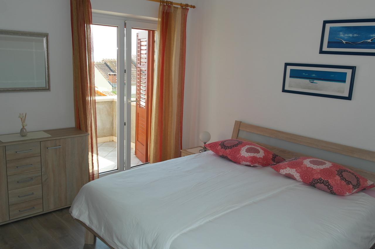 בול Apartments Racic מראה חיצוני תמונה
